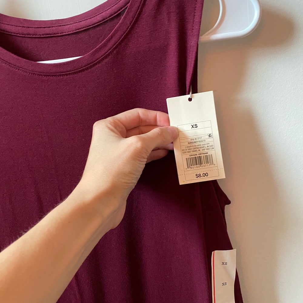 Tank top - Picture 2 of 2